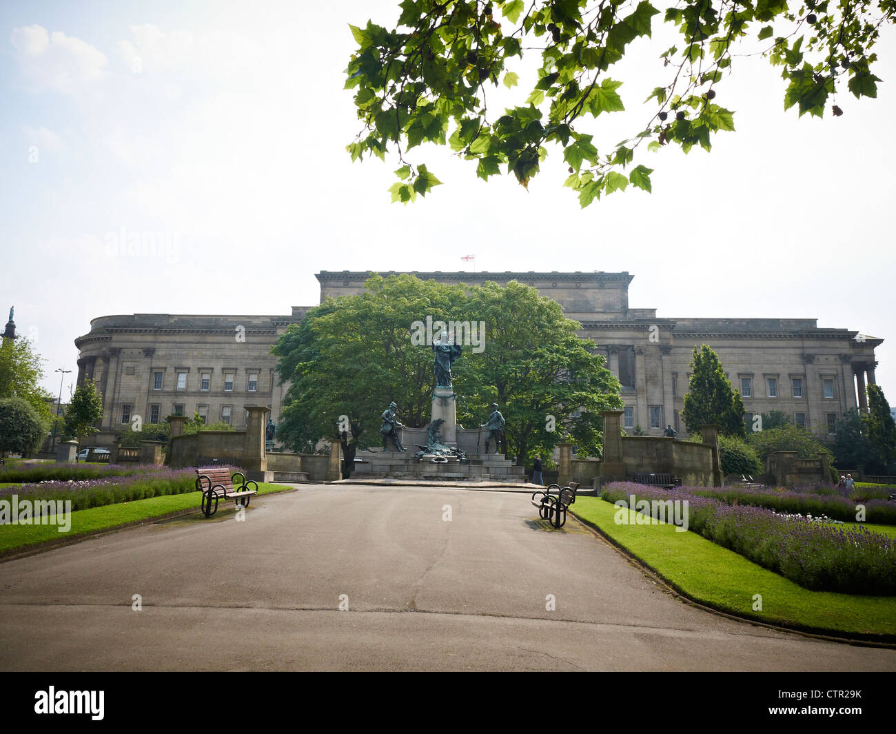 St John`s Gardens mit George Hall in Liverpool Merseyside UK Stockfoto